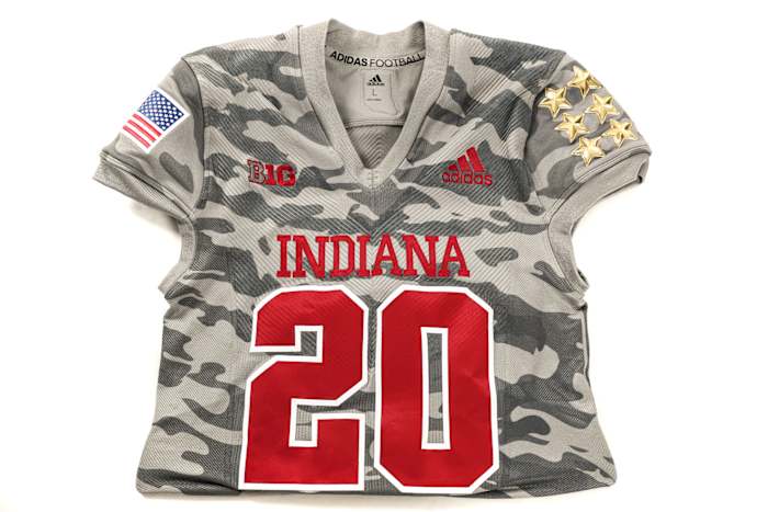 Salute to Service Uniform